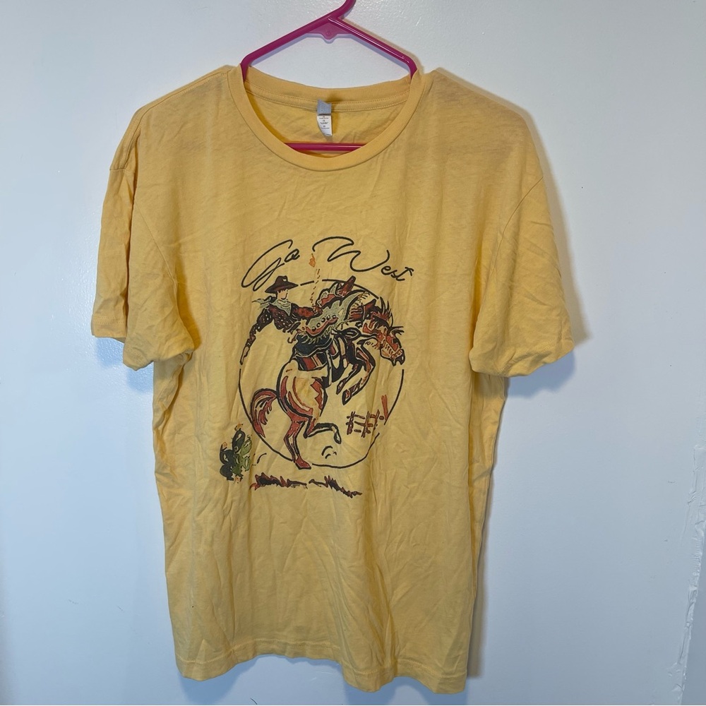 Cotton Hertitage “Go West” western short sleeve shirt women’s size medium